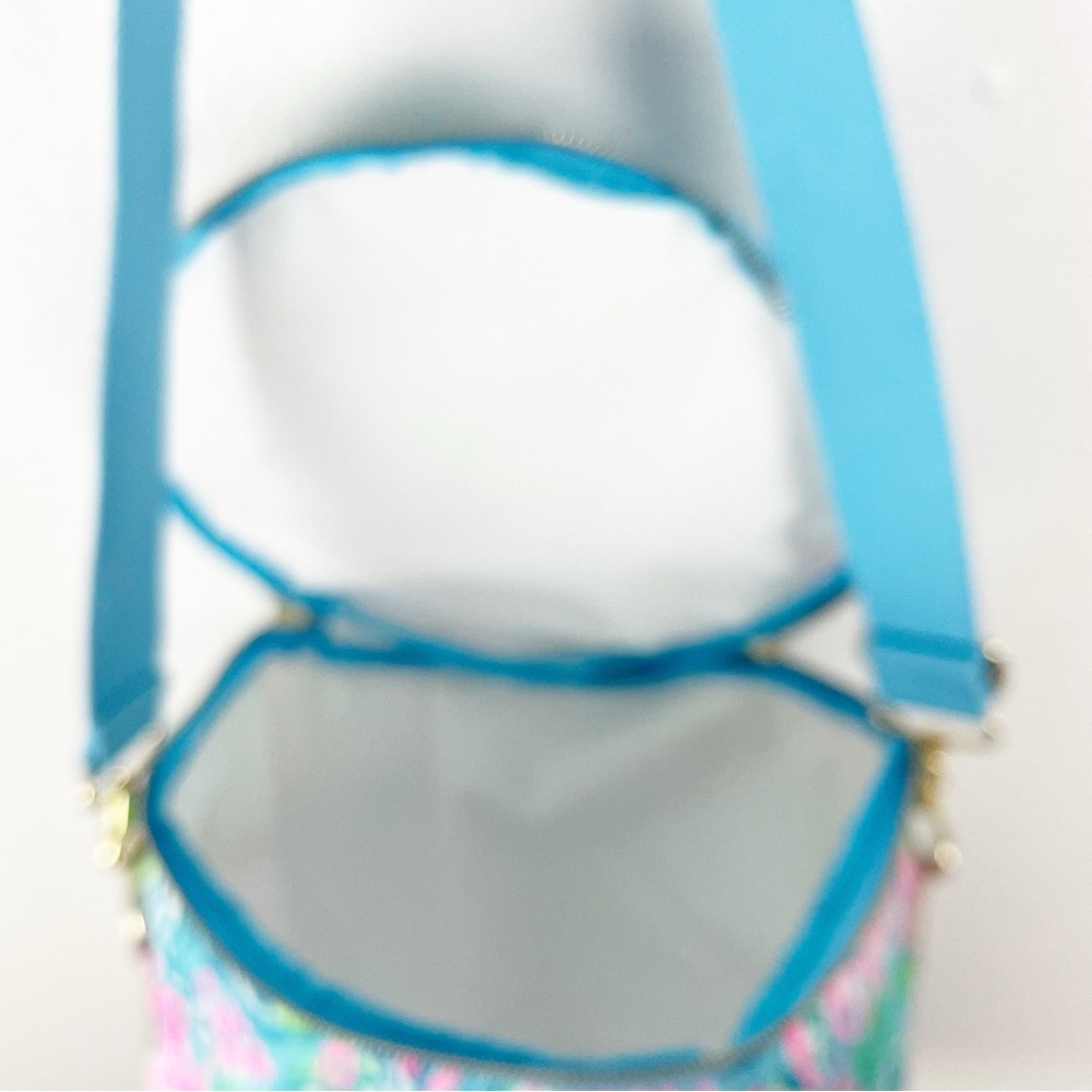 LILLY PULITZER Removable Adjustable Shoulder Strap Zip Closure Insulated Cooler - Picture 9 of 10